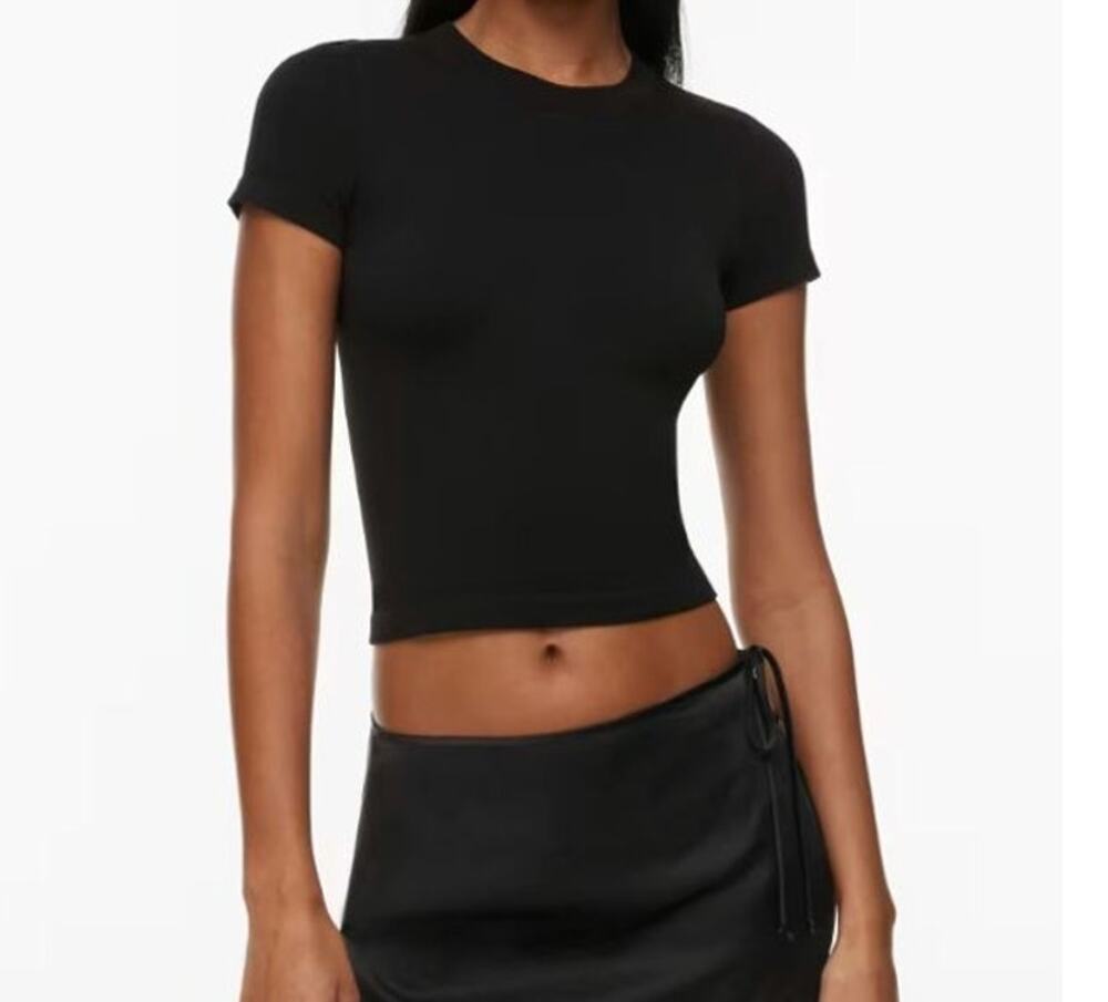 sunday best | NWOT sinch seamless black baby athletic women's tee sz S